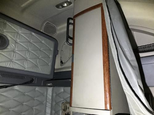 Freightliner CASCADIA