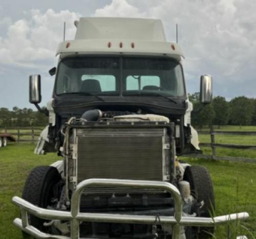 FREIGHTLINER CASCADIA 125