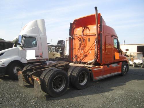 FREIGHTLINER CASCADIA 125