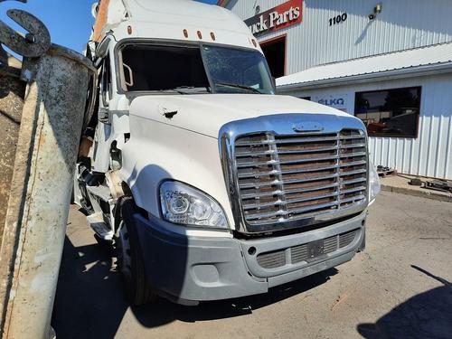 FREIGHTLINER CASCADIA 125