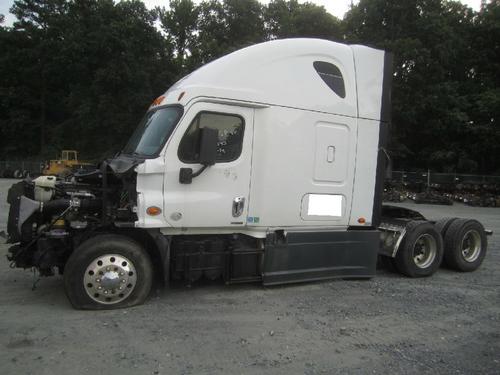FREIGHTLINER CASCADIA 125