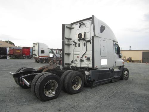 FREIGHTLINER CASCADIA 125
