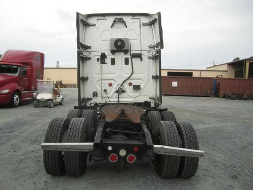 FREIGHTLINER CASCADIA 125