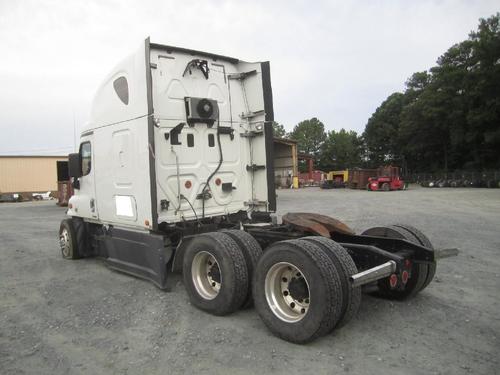FREIGHTLINER CASCADIA 125