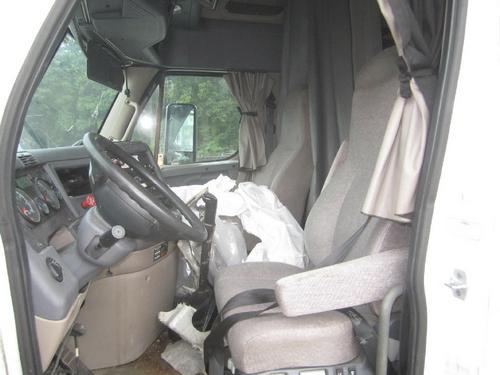 FREIGHTLINER CASCADIA 125