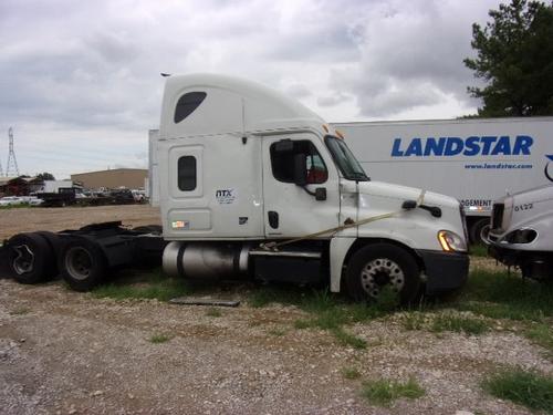 FREIGHTLINER CASCADIA 125