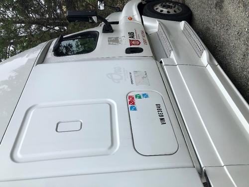 FREIGHTLINER CASCADIA 125