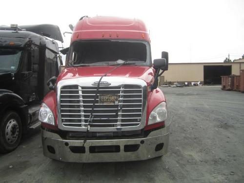 FREIGHTLINER CASCADIA 125