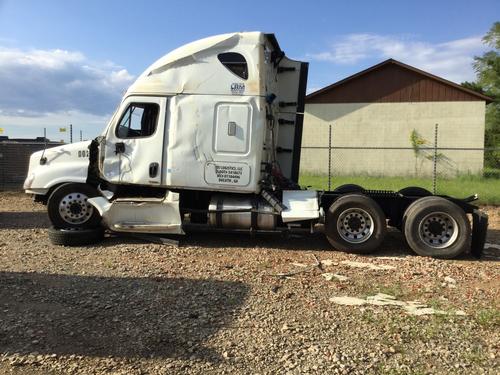 FREIGHTLINER CASCADIA 125