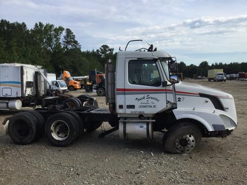 VOLVO VNL