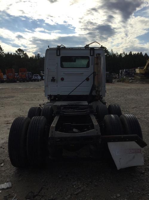 VOLVO VNL