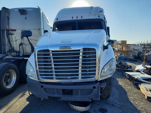 FREIGHTLINER CASCADIA 125