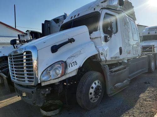 FREIGHTLINER CASCADIA 125