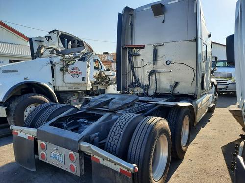 PETERBILT 587