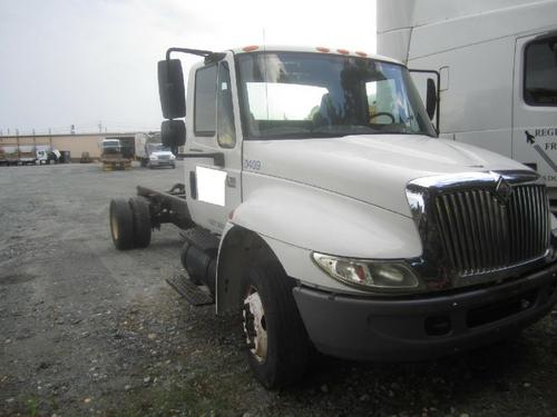 INTERNATIONAL 4300