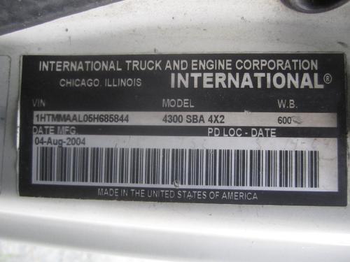 INTERNATIONAL 4300