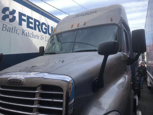 FREIGHTLINER CASCADIA 125BBC