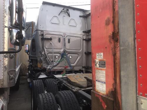 FREIGHTLINER CASCADIA 125BBC