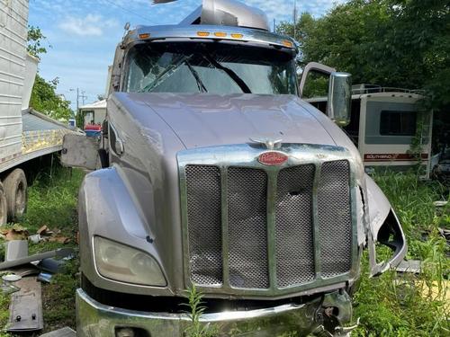 PETERBILT 579