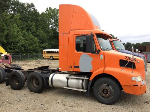 VOLVO VNM