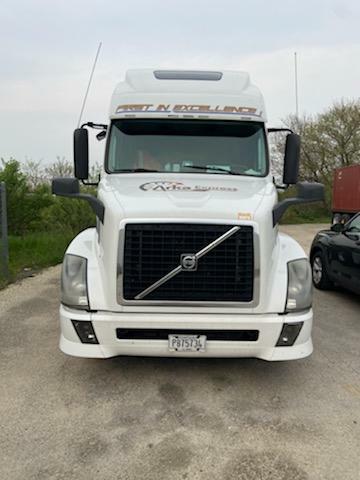VOLVO VNL