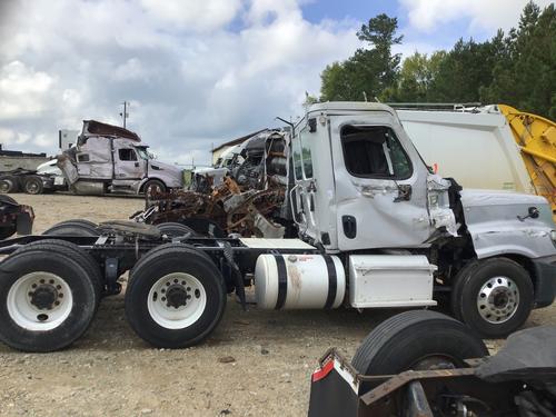 FREIGHTLINER CASCADIA 125