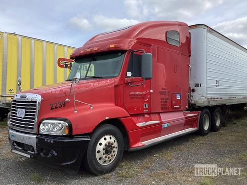 FREIGHTLINER Century Class 120