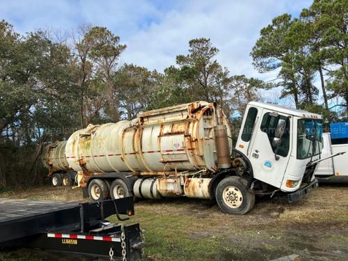 AMERICAN LAFRANCE CONDOR