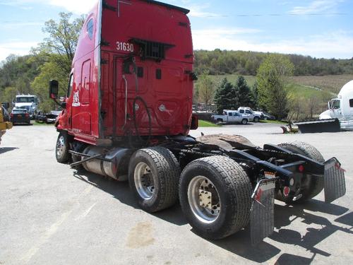 FREIGHTLINER CASCADIA 125