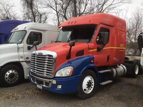 FREIGHTLINER CASCADIA 113BBC