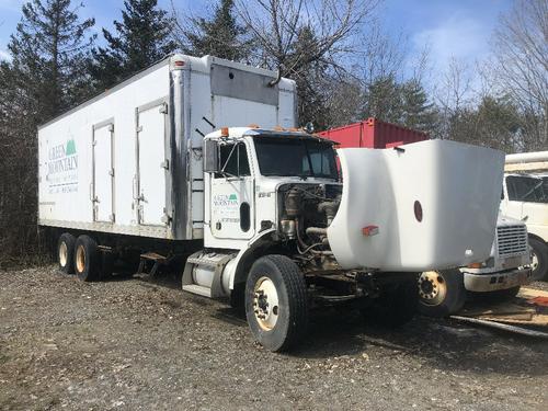 PETERBILT 330