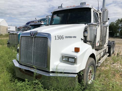 Western Star Trucks 4900