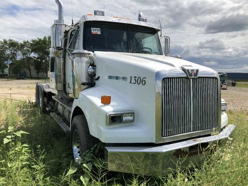 Western Star Trucks 4900