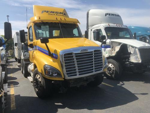 FREIGHTLINER CASCADIA 125BBC