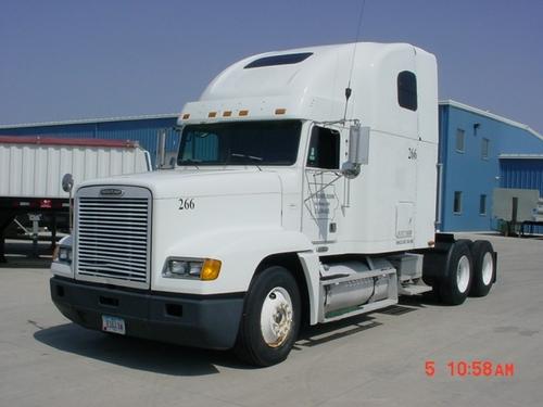 FREIGHTLINER FLD120