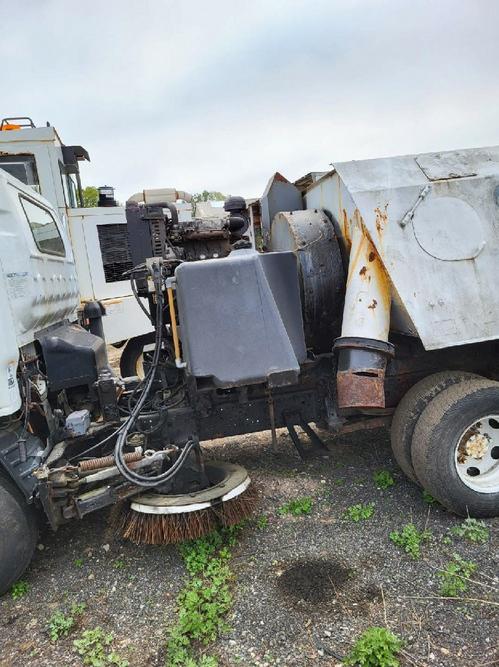 GMC W3500