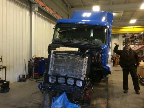 VOLVO VNL