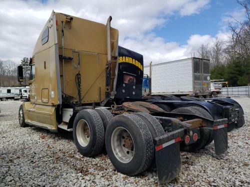 FREIGHTLINER COLUMBIA 120