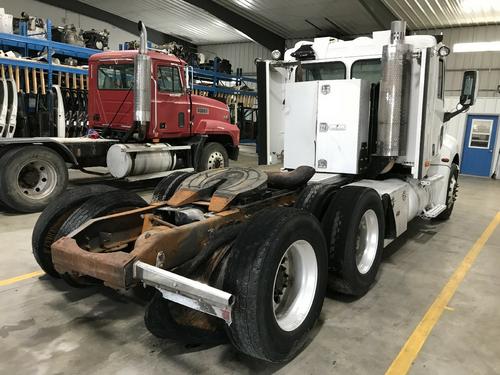 Peterbilt 387