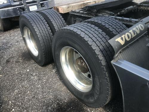 VOLVO VNL