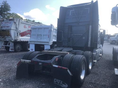 VOLVO VNL