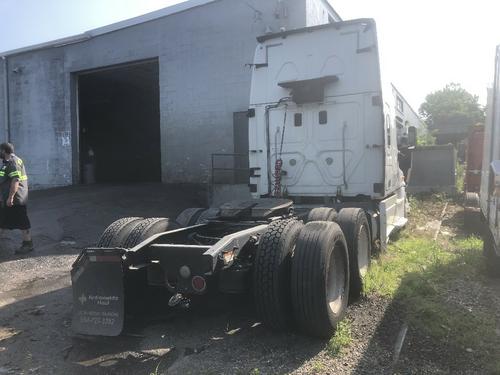 FREIGHTLINER CASCADIA 125BBC