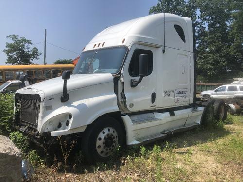 FREIGHTLINER CASCADIA 125BBC