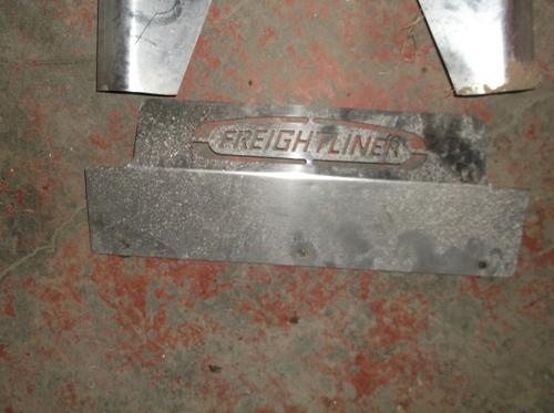 FREIGHTLINER FLD132 CLASSIC XL