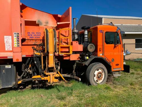 PETERBILT 320