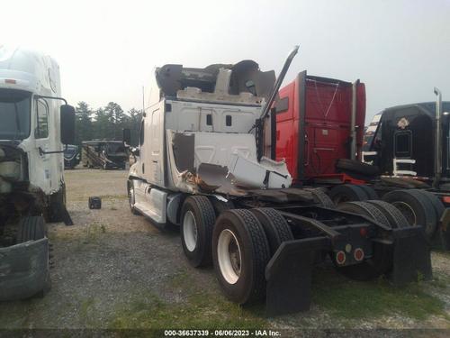 FREIGHTLINER CASCADIA 125BBC