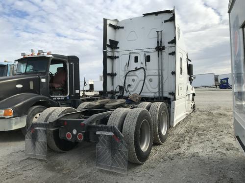 Freightliner CASCADIA