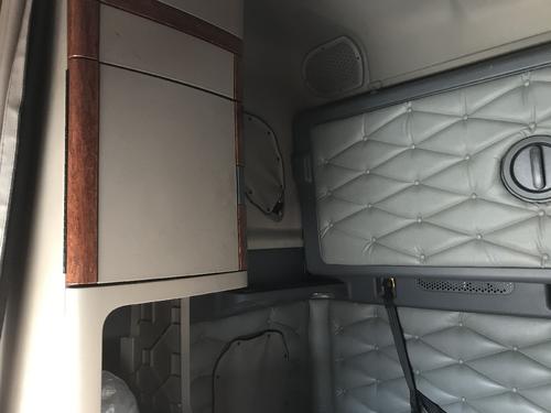 Freightliner CASCADIA