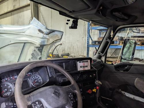INTERNATIONAL LT625