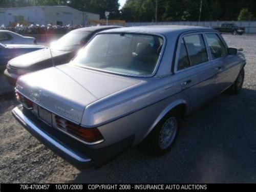 MERCEDES-BENZ MERCEDES 300D